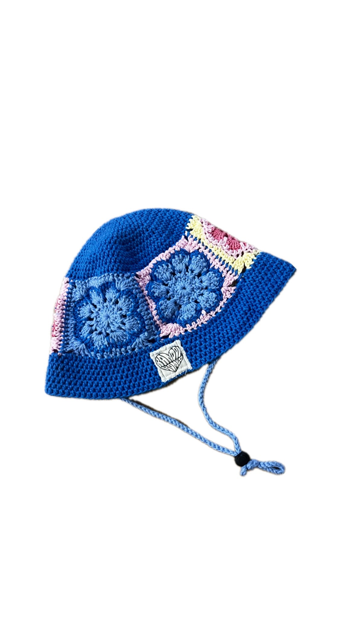Bob Granny Blue Flowered