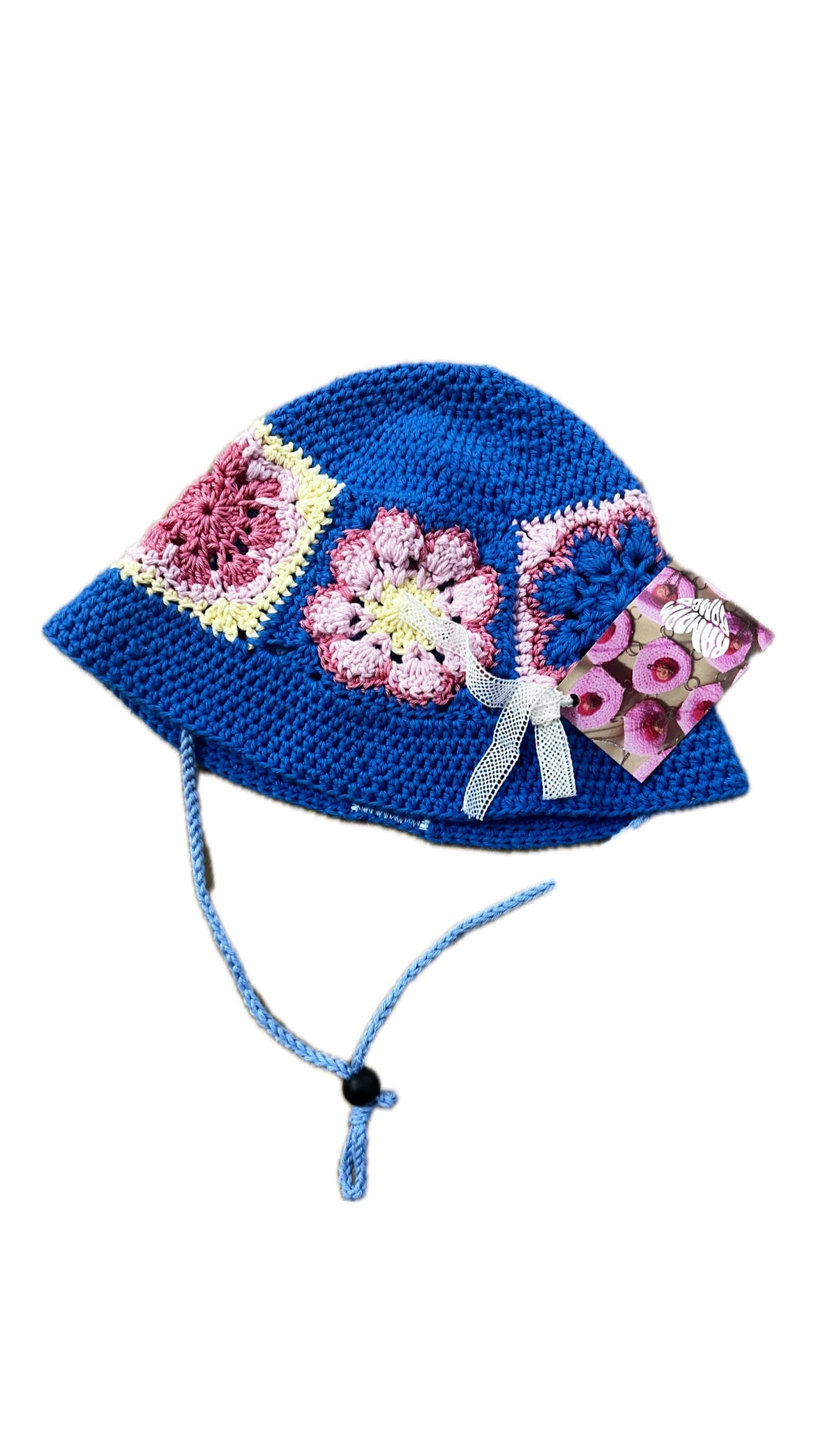 Bob Granny Blue Flowered