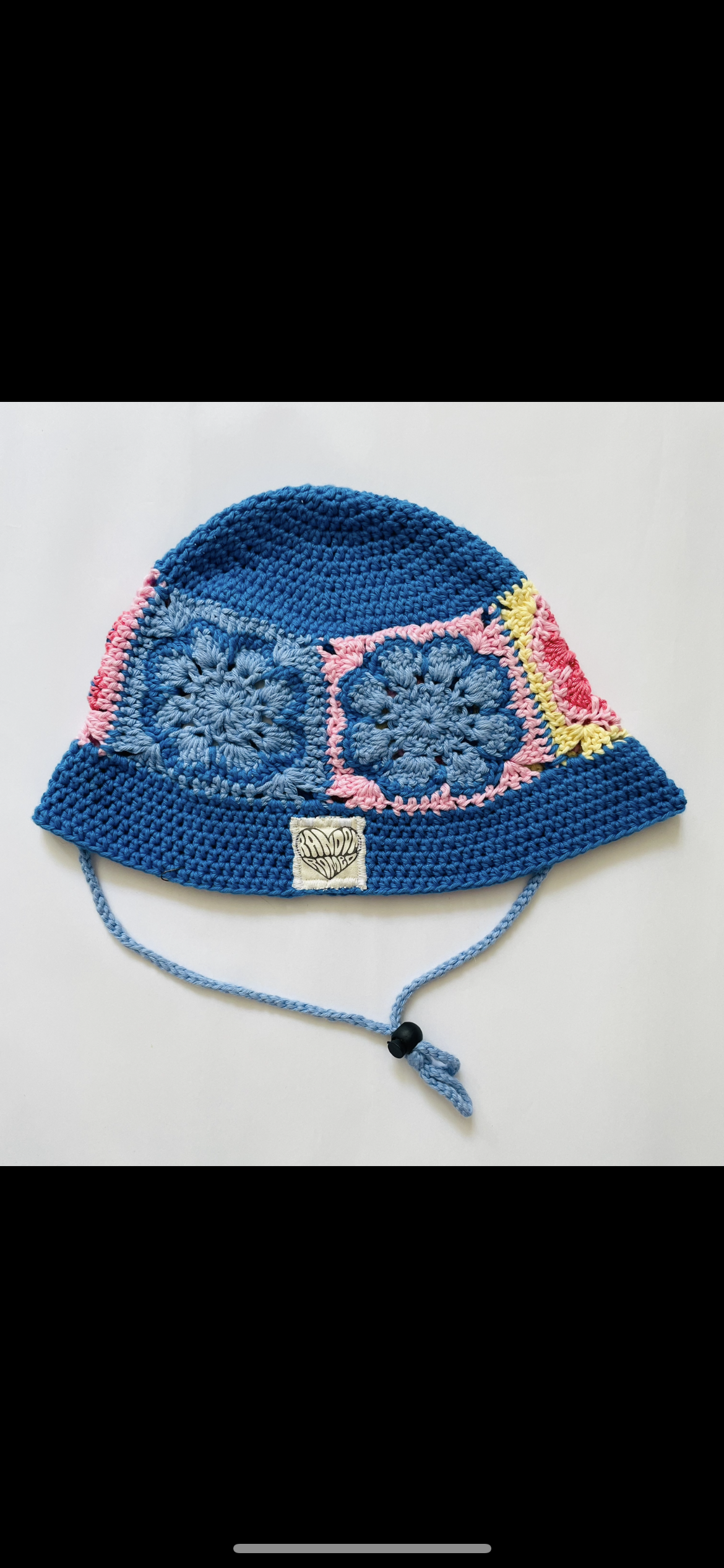 Bob Granny Blue Flowered
